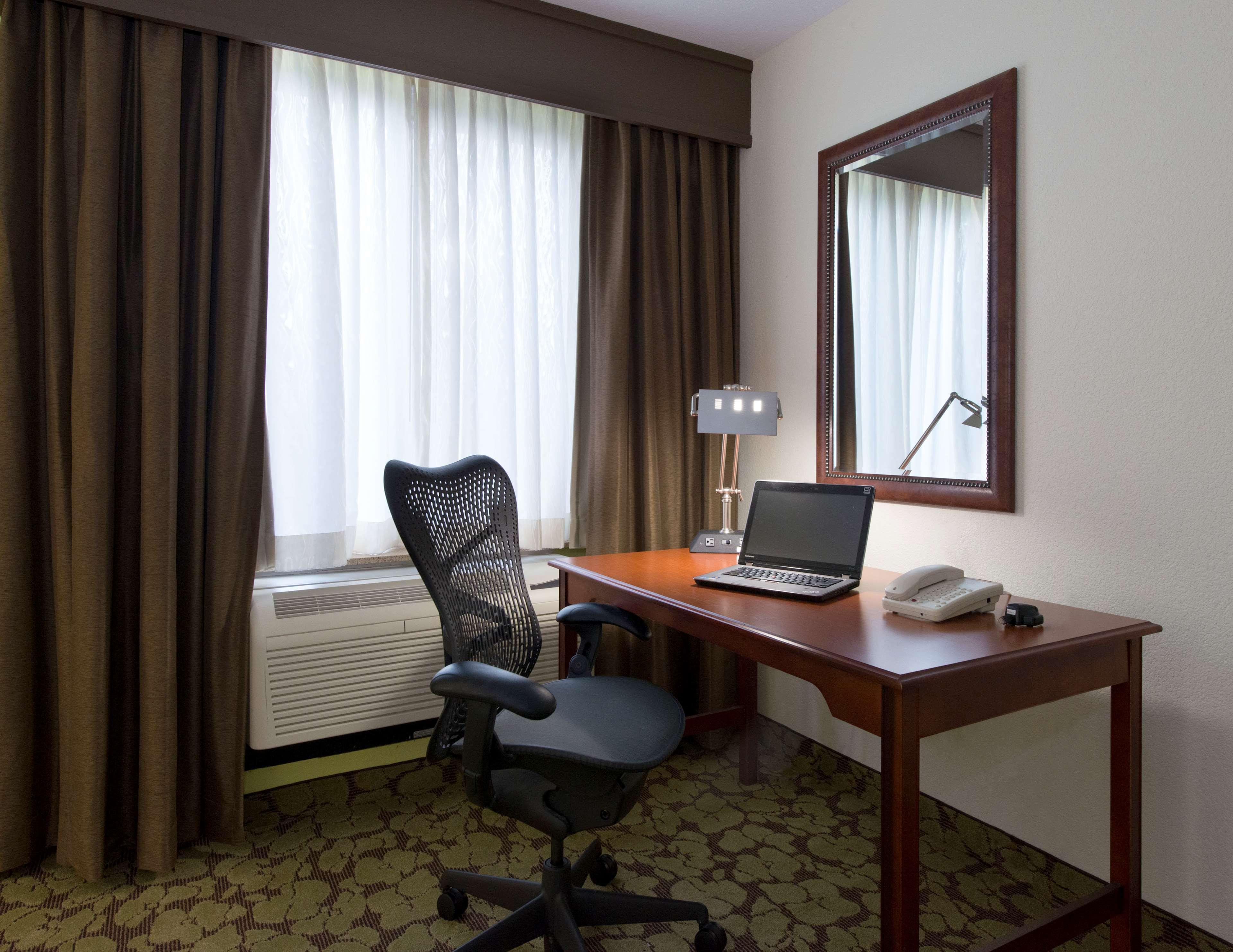 Hilton Garden Inn Lafayette/Cajundome Kültér fotó